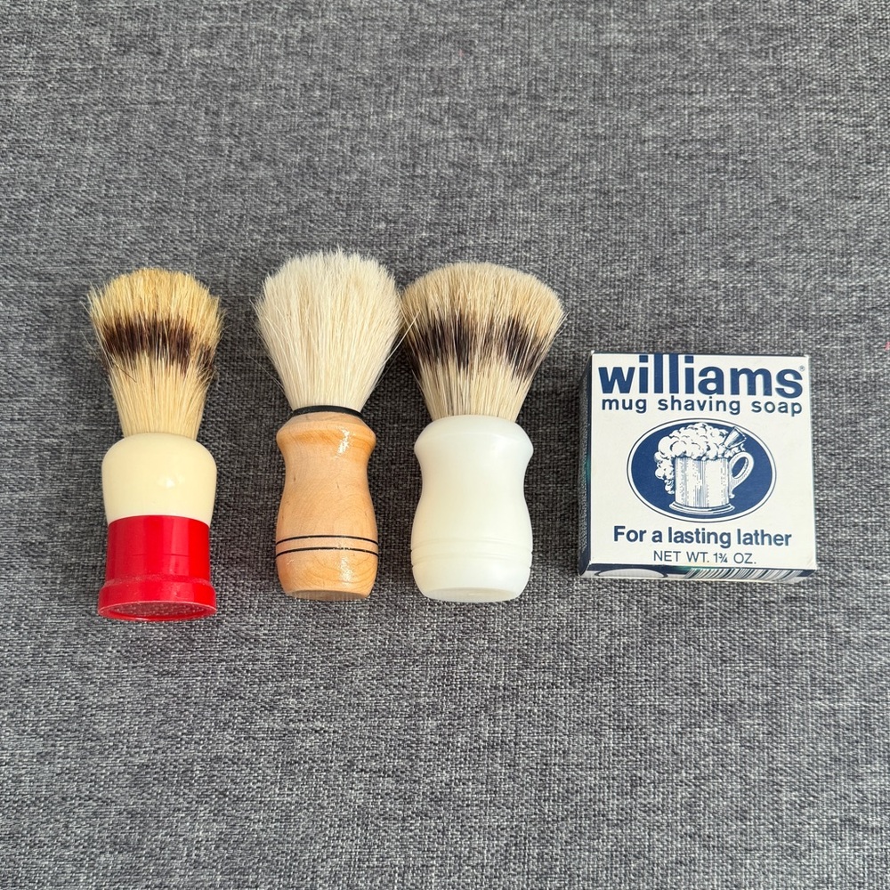 Williams Mug Shaving Soap & 3 Shaving Brushes Vintage Bundle Peerless Barber